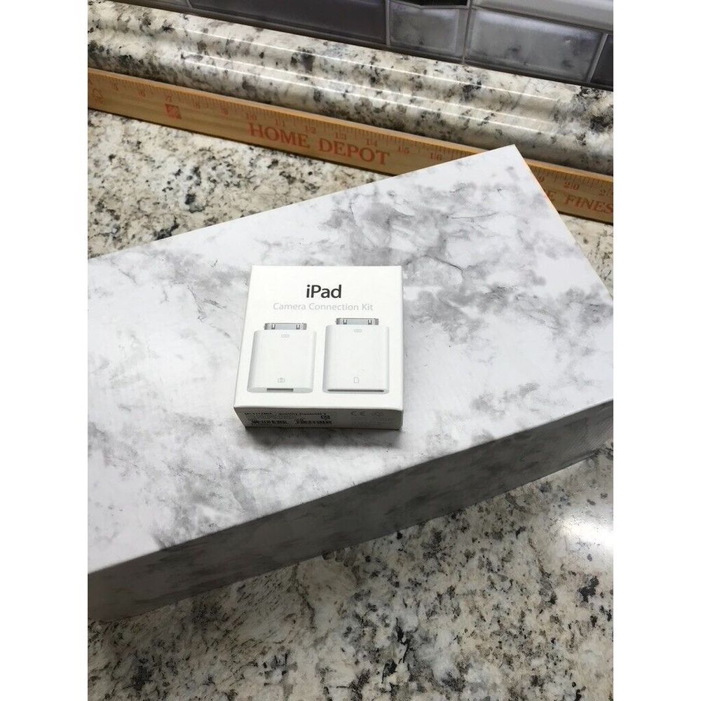 New In Box Genuine OEM Apple iPad Camera Connection Kit MC531ZM/A A1362 A1358